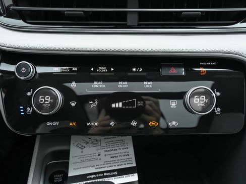 New 2026 INFINITI QX60 Luxe w/ Cargo Package image 14