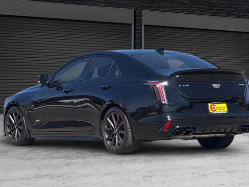 Used 2022 Cadillac CT4 V Blackwing w/ Driver Assist Package RWD image 6