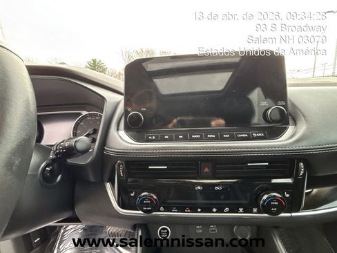 Certified 2023 Nissan Rogue SL w/ SL Premium Package image 9