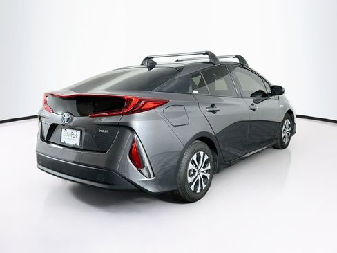 Used 2020 Toyota Prius Prime XLE FWD image 9