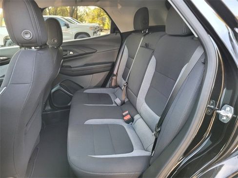 New 2025 Chevrolet TrailBlazer LT w/ Convenience Package image 11
