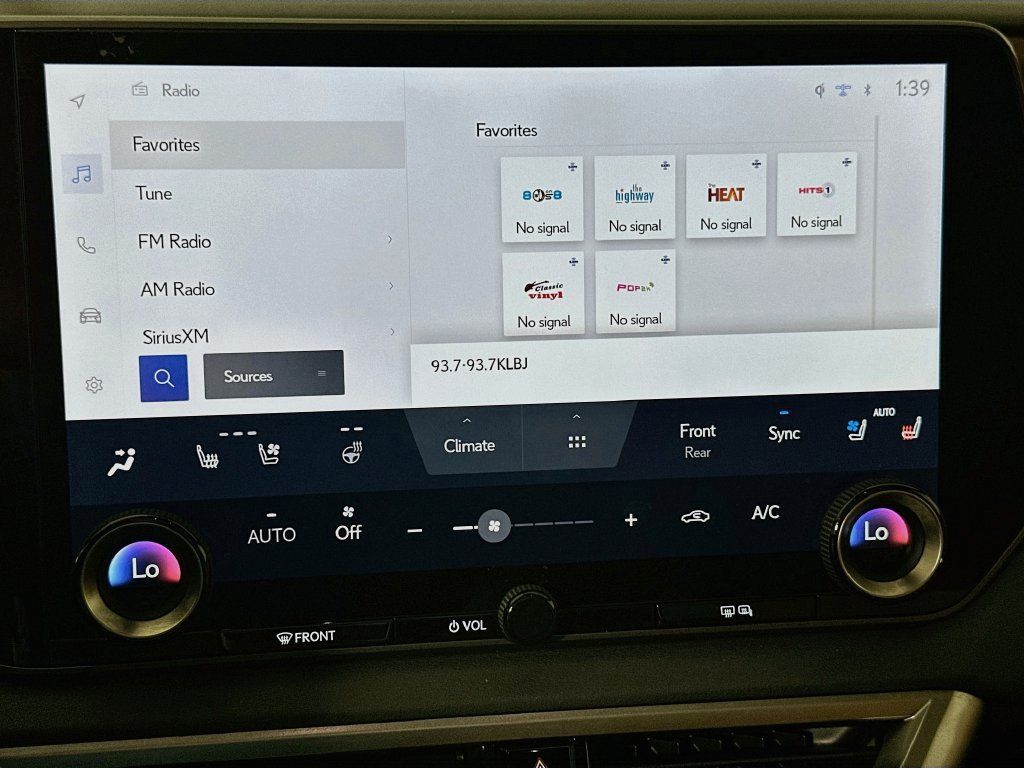 Used 2023 Lexus RX 350 Premium Plus w/ Cold Area Package FWD image 15