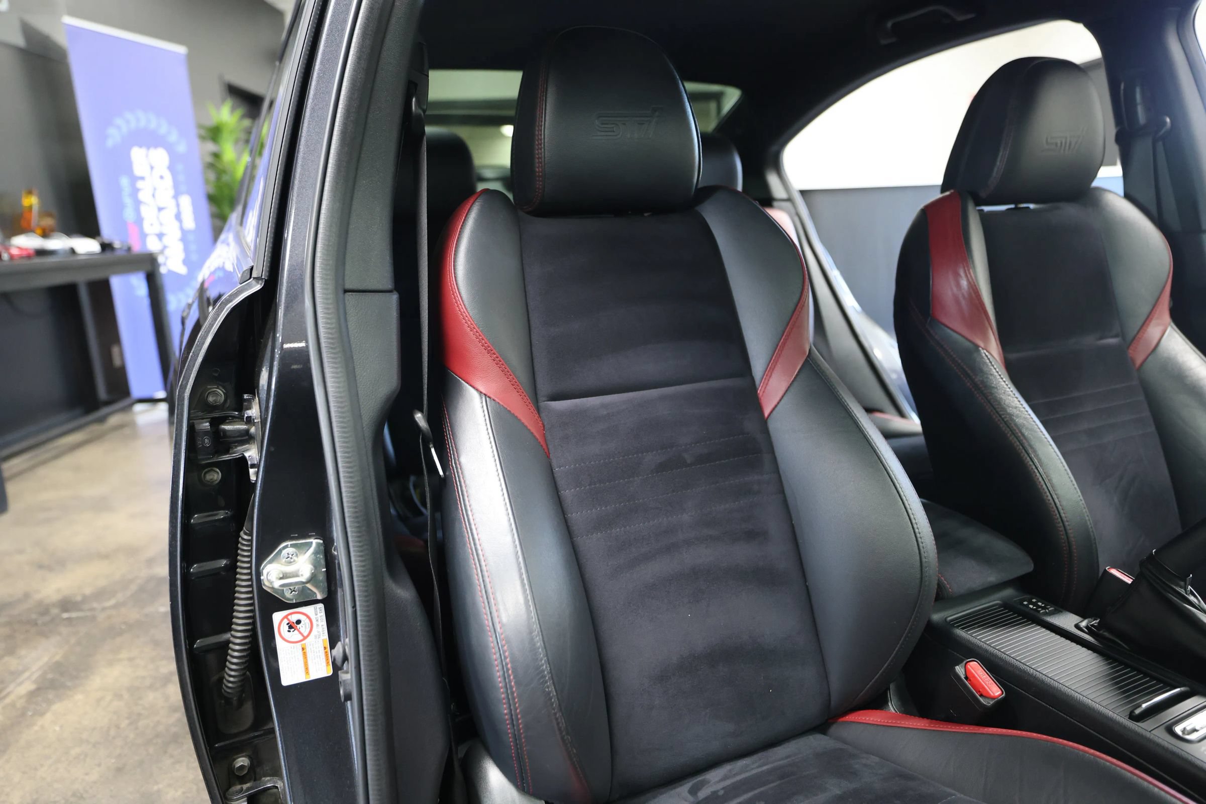 Used 2017 Subaru WRX STI AWD/4WD image 40