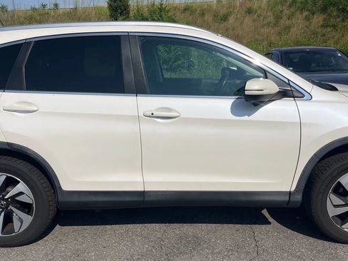 Used 2016 Honda CR-V Touring image 9