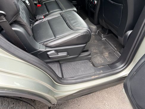 Used 2020 Ford Explorer ST w/ ST Street Pack image 41