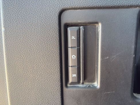 Used 2020 Ford Expedition XLT AWD/4WD image 17