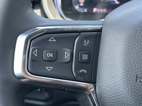 New 2026 RAM 2500 Laramie AWD/4WD image 25