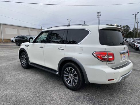Used 2018 Nissan Armada SL w/ Premium Package image 7