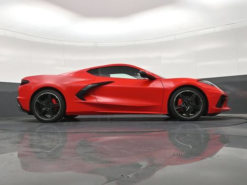 Used 2024 Chevrolet Corvette Stingray Preferred Cpe w/ 2LT RWD image 28