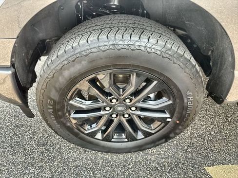 Used 2026 Ford F150 Lariat AWD/4WD image 10