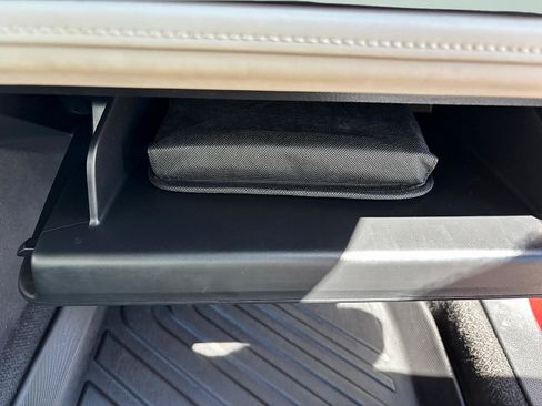 Certified 2024 Honda Accord Touring image 44