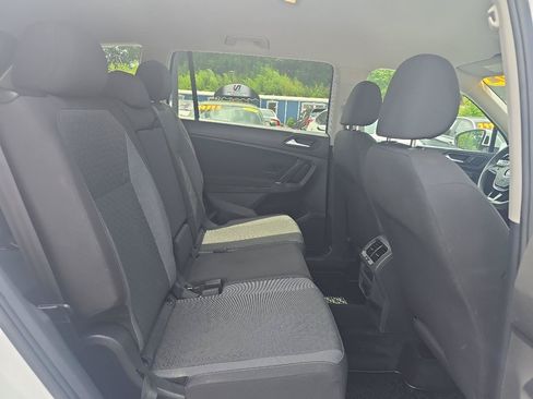 Used 2020 Volkswagen Tiguan S FWD image 16