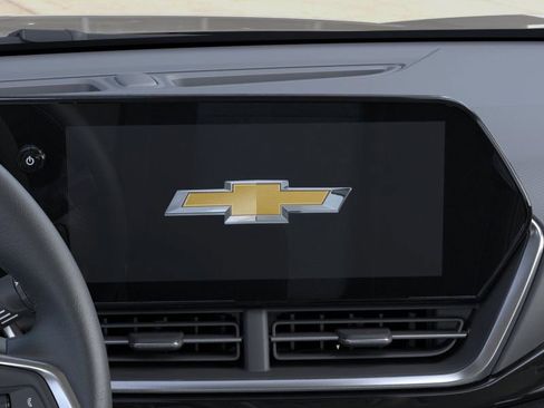 New 2026 Chevrolet Trax ACTIV w/ Sunroof Package image 20