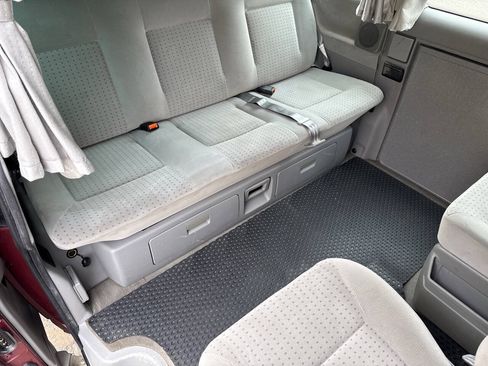 Used 1999 Volkswagen Eurovan MV FWD image 19