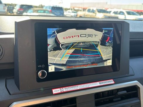 Used 2025 Toyota Tacoma SR image 10