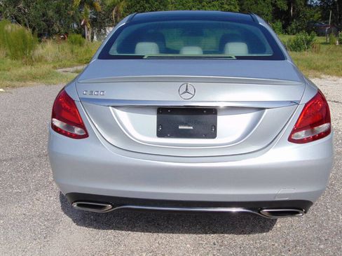 Used 2016 Mercedes-Benz C 300 4MATIC Sedan image 10