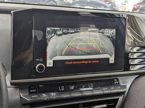 Used 2025 Toyota Camry LE FWD image 20