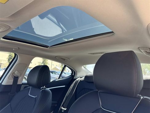 New 2026 Genesis G70 2.5T Prestige image 28