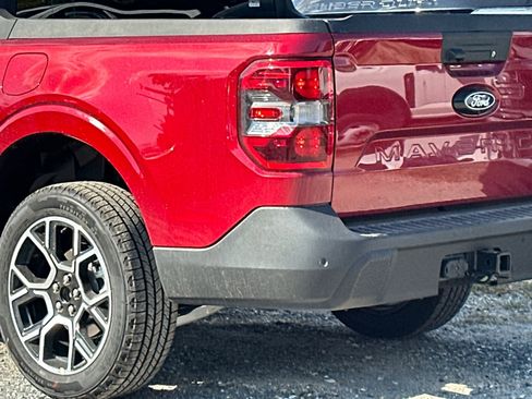 New 2025 Ford Maverick Lariat w/ 4K Tow Package image 6