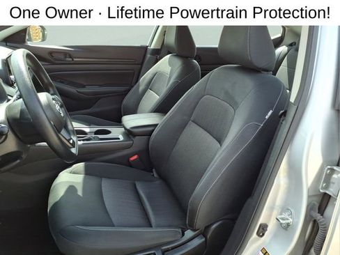 Used 2023 Nissan Altima 2.5 S FWD image 12