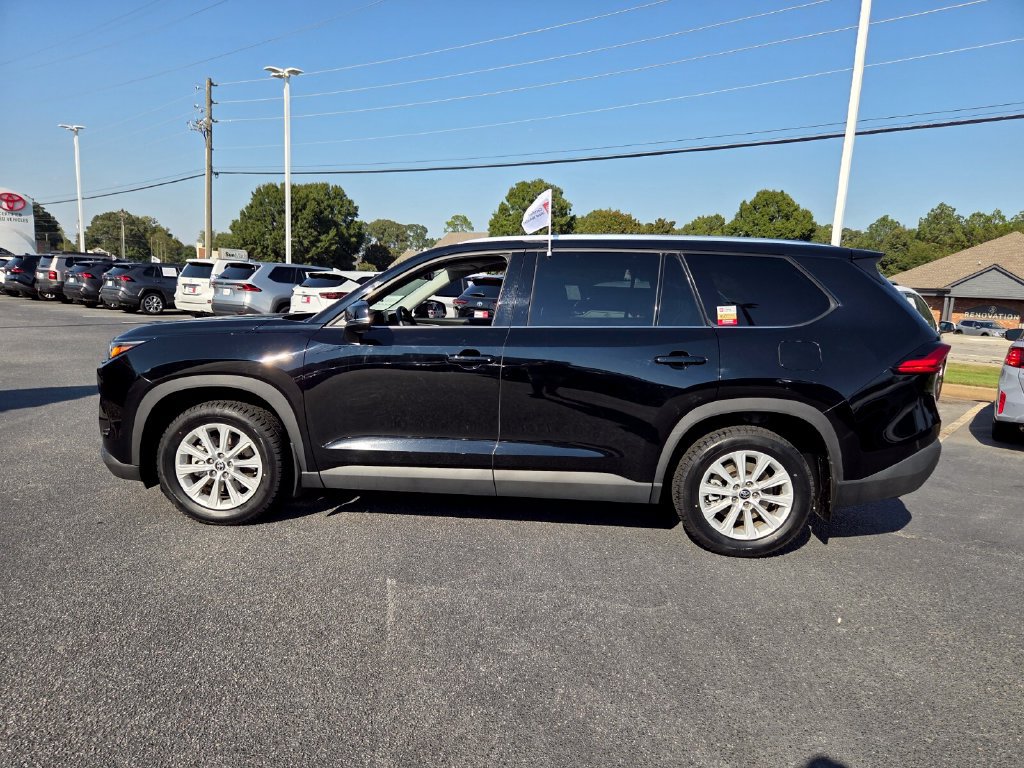 Certified 2024 Toyota Grand Highlander FWD image 4