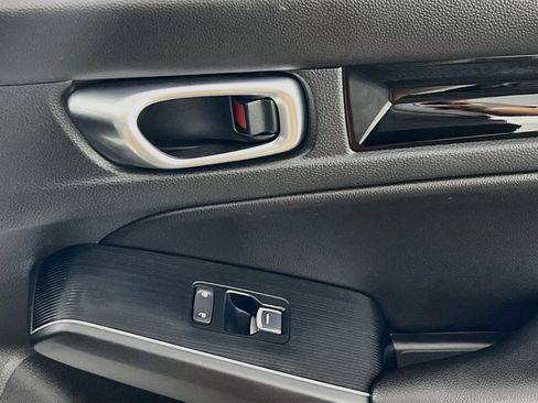 Used 2024 Honda Civic Touring image 31