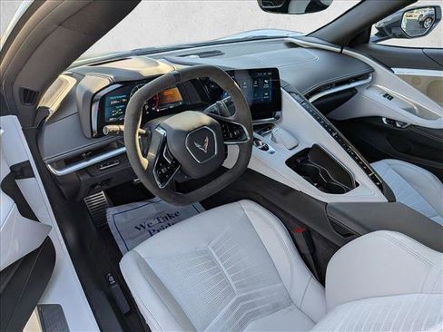 Used 2024 Chevrolet Corvette Stingray Preferred Cpe w/ Z51 Performance Package image 10