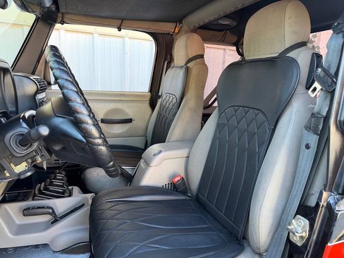 Used 2003 Jeep Wrangler Sahara AWD/4WD image 18