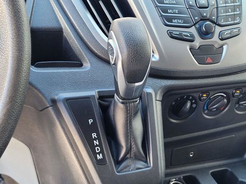 Used 2018 Ford Transit 350 XLT RWD image 24