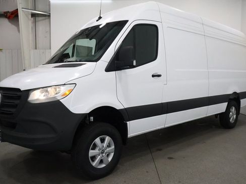 New 2026 Mercedes-Benz Sprinter 2500 image 7