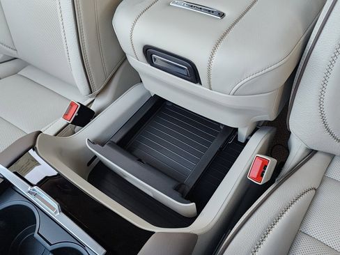 New 2026 GMC Yukon XL Denali w/ Sun & Power Step Package image 39