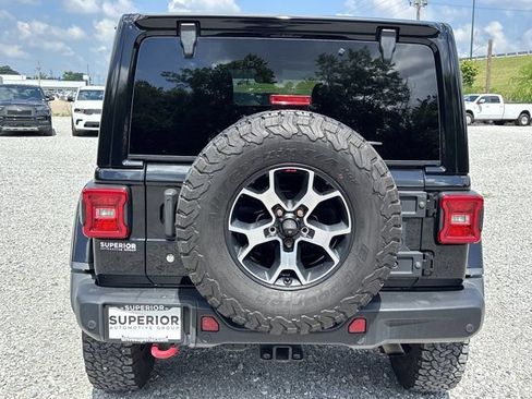 Used 2019 Jeep Wrangler Unlimited Rubicon AWD/4WD image 4