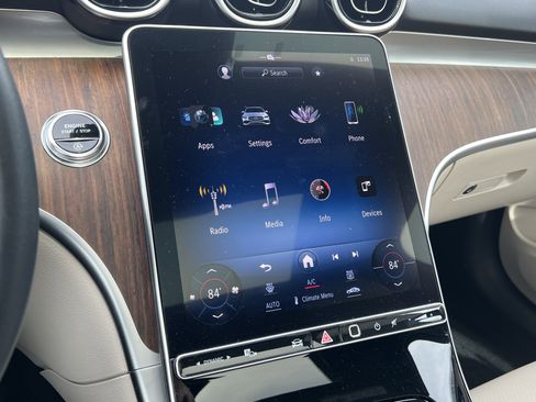 Used 2024 Mercedes-Benz C 300 4MATIC Sedan image 25