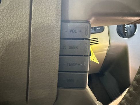 Used 2006 Ford F150 Lariat AWD/4WD image 21