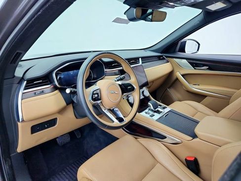 Certified 2023 Jaguar F-PACE S image 16