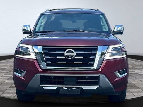 Used 2022 Nissan Armada Platinum w/ Captain's Chairs Package AWD/4WD image 2