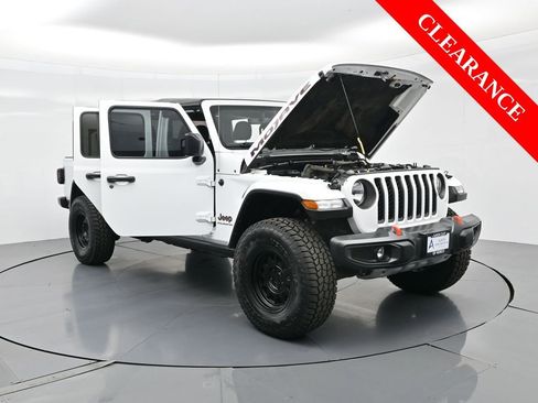Used 2023 Jeep Gladiator Mojave w/ Trailer Tow Package image 40