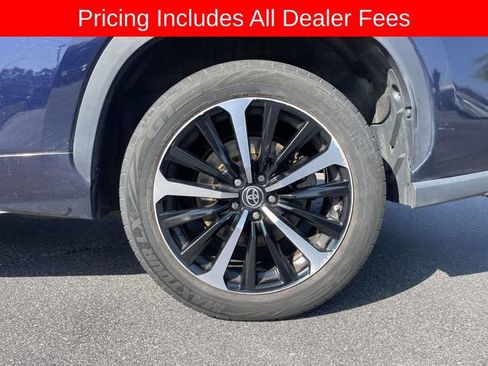 Used 2022 Toyota Highlander XSE AWD/4WD image 9