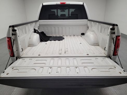 Used 2015 Ford F150 XLT w/ Equipment Group 302A Luxury image 29