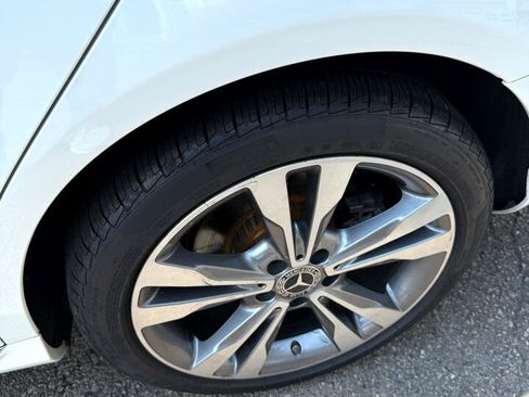 Used 2018 Mercedes-Benz C 300 4MATIC Sedan w/ Premium Package image 28
