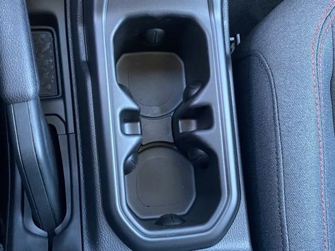 New 2025 Jeep Wrangler Rubicon w/ Technology Group image 25