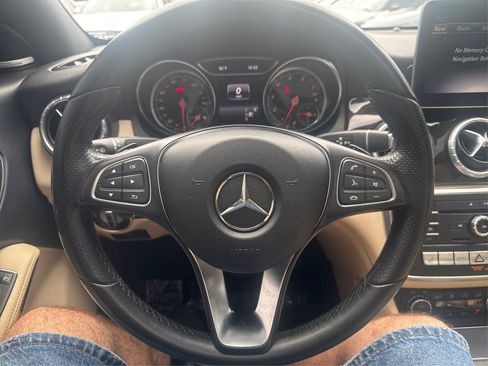 Used 2017 Mercedes-Benz CLA 250 image 16