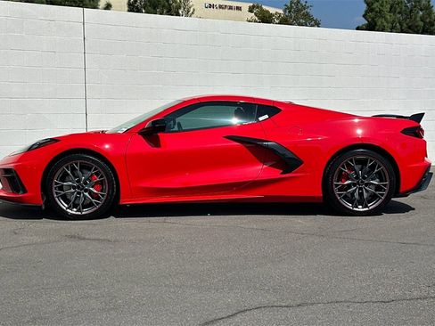 Used 2024 Chevrolet Corvette Stingray Coupe w/ Z51 Performance Package image 8