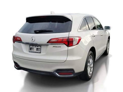 Used 2018 Acura RDX Technology & AcuraWatch Plus P image 4