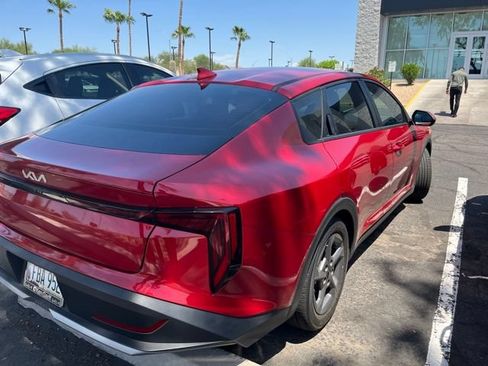 Used 2025 Kia K4 FWD image 5
