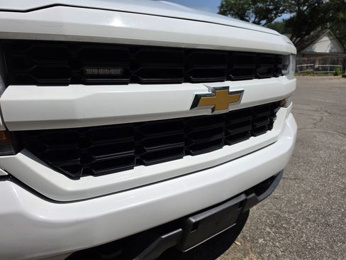 Used 2018 Chevrolet Silverado 1500 Custom w/ Texas Edition AWD/4WD image 13
