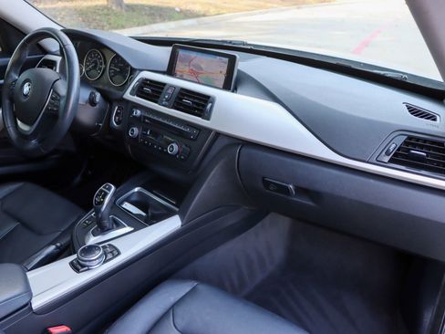 Used 2014 BMW 328i Gran Turismo xDrive image 23