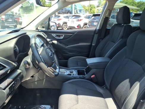 Used 2020 Subaru Forester Premium AWD/4WD image 14