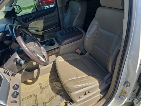 Used 2015 GMC Yukon XL SLT w/ Open Road Package image 17