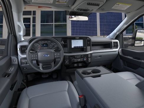 New 2026 Ford F550 4x4 Crew Cab Super Duty image 32
